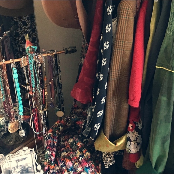 Retro boho, vintage inspired & classic pieces - Picture 1 of 3